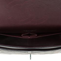 مملوكة مسبقًا Chanel Black Caviar Classic Maxi Flap Bag