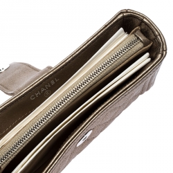 Pre Owned Chanel Metallic Gold Quilted Leather CC Phone Holder Clutch