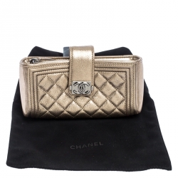 Pre Owned Chanel Metallic Gold Quilted Leather CC Phone Holder Clutch