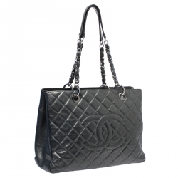 مملوكة مسبقًا Chanel Metallic Grey Quilted Caviar Leather Grand Shopper Tote