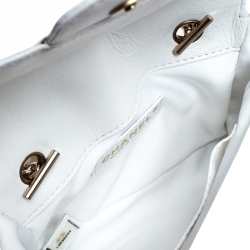 Pre Owned Chanel White Patent Leather and Lace Mini Kiss Lock Double Sided Bag