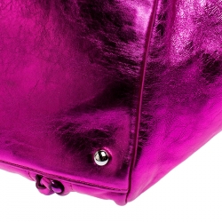 مملوكة مسبقًا حقيبة يد شانيل مودرن شين ايست ويست جلد وردية ميتالك