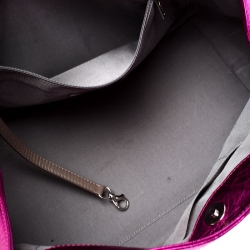 مملوكة مسبقًا حقيبة يد شانيل مودرن شين ايست ويست جلد وردية ميتالك