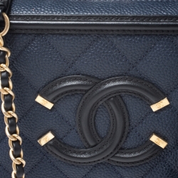 Pre Owned حقيبة شانيل CC فيليجري فايتي جلد أسود/ أزرق كحلي صغيرة مبطنة