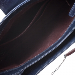 مملوكة مسبقًا Chanel Blue Quilted Leather Chain Clutch