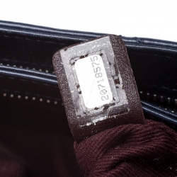 مملوكة مسبقًا Chanel Blue Quilted Leather Chain Clutch