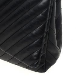Chanel Black Quilted Leather Chevron Jumbo Flap Bag