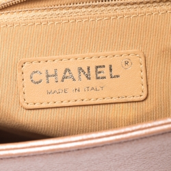 مملوكة مسبقًا Chanel Metallic Peach Quilted Leather New Medium Boy Flap Bag