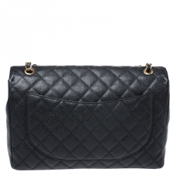 Pre Owned حقيبة شانيل ماكسي كلاسيك جلد كافيار أسود مبطن بقلاب