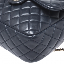 Pre Owned Chanel Navy Blue Quilted Leather Large Seoul Backpack