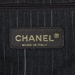 مملوكة مسبقًا Chanel Black Glazed Distressed Leather Burgundy Lambskin Portobello Large Tote Bag