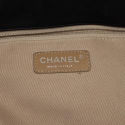 Pre Owned Chanel Black Distressed Quilted Lambskin Hobo 