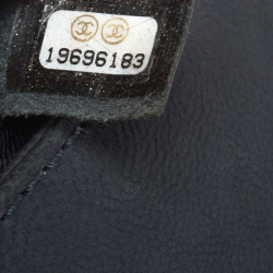 Pre Owned Chanel Grey Quilted Leather Medium Boy Flap Bag