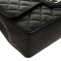 مملوكة مسبقًا Chanel Black Caviar Jumbo Flap