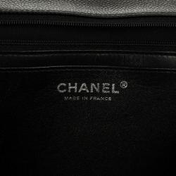 مملوكة مسبقًا Chanel Black Caviar Jumbo Flap
