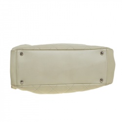 Pre Owned Chanel Off White Quilted Caviar Leather Timeless Shopper Tote