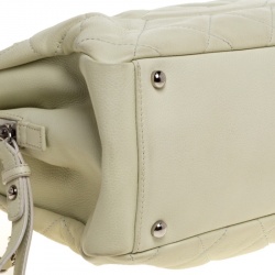 Pre Owned Chanel Off White Quilted Caviar Leather Timeless Shopper Tote