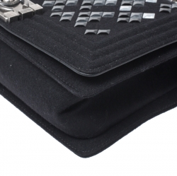 Pre Owned حقيبة شانيل موسايك بوي صوف سوداء مبطنة متوسطة بقلاب