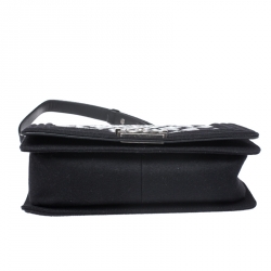 Pre Owned حقيبة شانيل موسايك بوي صوف سوداء مبطنة متوسطة بقلاب