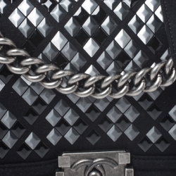 Pre Owned حقيبة شانيل موسايك بوي صوف سوداء مبطنة متوسطة بقلاب