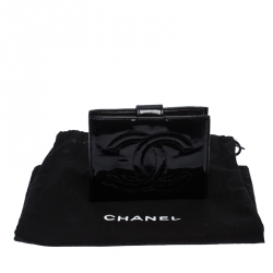 Chanel Black Patent Vintage CC Compact Wallet
