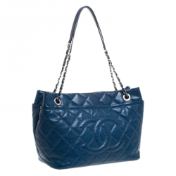 Pre Owned حقيبة يد شانيل "تايمليس CC شوبر" جلد مبطن أزرق