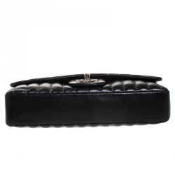 Pre Owned Chanel Black Vertical Quilted Leather Medium Timeless Flap Bag