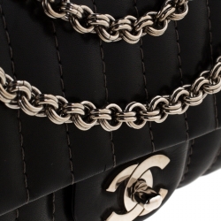 Pre Owned Chanel Black Vertical Quilted Leather Medium Timeless Flap Bag