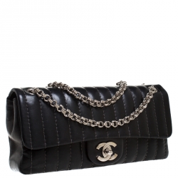 Pre Owned Chanel Black Vertical Quilted Leather Medium Timeless Flap Bag