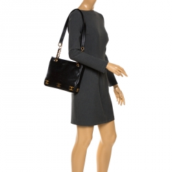 مملوكة مسبقًا Chanel Black Caviar Leather Triple CC Shoulder Bag