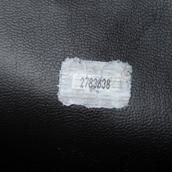 مملوكة مسبقًا Chanel Black Caviar Leather Triple CC Shoulder Bag