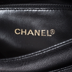 مملوكة مسبقًا Chanel Black Caviar Leather Triple CC Shoulder Bag