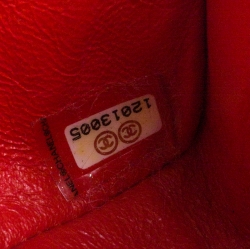 مملوكة مسبقًا Chanel Red 2.55 Reissue Quilted Patent Leather East/West Clutch Bag