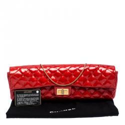 مملوكة مسبقًا Chanel Red 2.55 Reissue Quilted Patent Leather East/West Clutch Bag