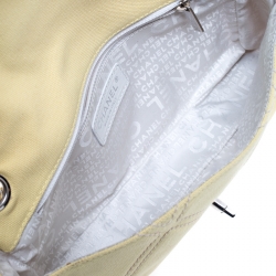 مملوكة مسبقًا حقيبة شانيل صغيرة دلاية رقم 5 قلاب كانفاس غرز نمط ألماس أصفر