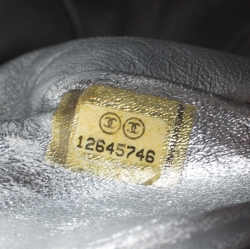 Pre Owned Chanel Metallic Silver Quilted Leather Maxi Classic Single Flap Bag