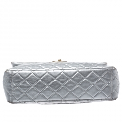 Pre Owned Chanel Metallic Silver Quilted Leather Maxi Classic Single Flap Bag