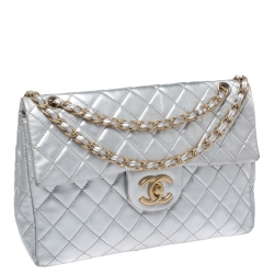 Pre Owned Chanel Metallic Silver Quilted Leather Maxi Classic Single Flap Bag