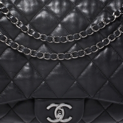 Pre Owned Chanel Black Soft Leather Maxi Accordion Flap Bag