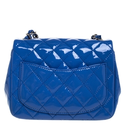 مملوكة مسبقًا Chanel Blue Quilted Patent Leather Mini Classic Flap Bag