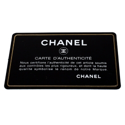 مملوكة مسبقًا Chanel Blue Quilted Patent Leather Mini Classic Flap Bag