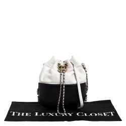Pre Owned Chanel Black/White Quilted Leather Small Gabrielle Bucket Bag
