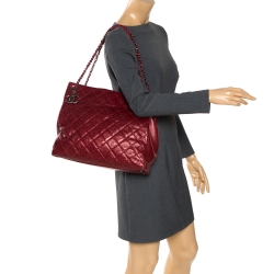 Pre Owned Chanel Metallic Red Caviar Leather Shopper Tote