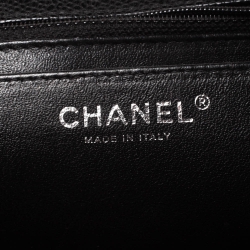 Pre Owned حقيبة شانيل ماكسي قلاب كلاسيكي جلد كافيار مبطن أسود