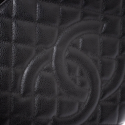 مملوكة مسبقًا حقيبة شانيل غراند شوبر جلد كافيار أسود مبطن 