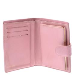 Pre Owned محفظة صغيرة شانيل ثنائية الطية جلد كافيار وردي