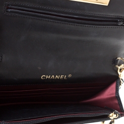 Pre Owned Chanel Black Quilted Leather Golden Class WOC Clutch Bag