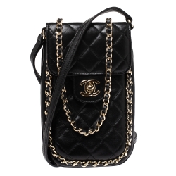 leninismen Ordinere Ideelt Chanel Black Quilted Leather Phone Holder Crossbody Bag Chanel | TLC