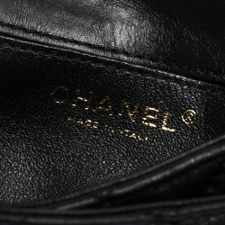Pre Owned Chanel Black Quilted Leather Reissue 2.55 Belt Bag
