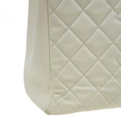 Pre Owned Chanel Off White Quilted Caviar Grand Shopping Tote